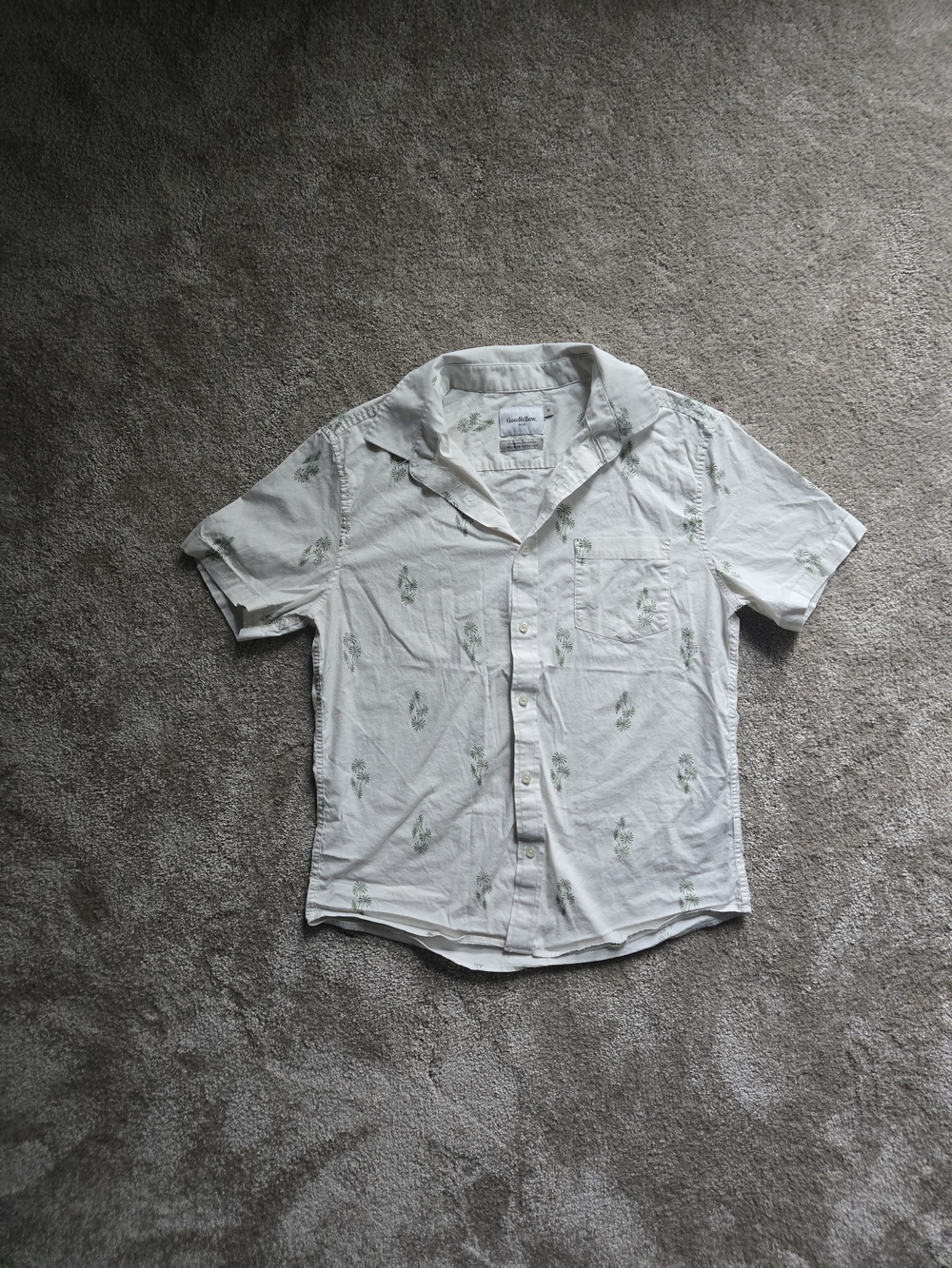 Goodfellow & Co White Short-Sleeve Button-Down with Light Green Print